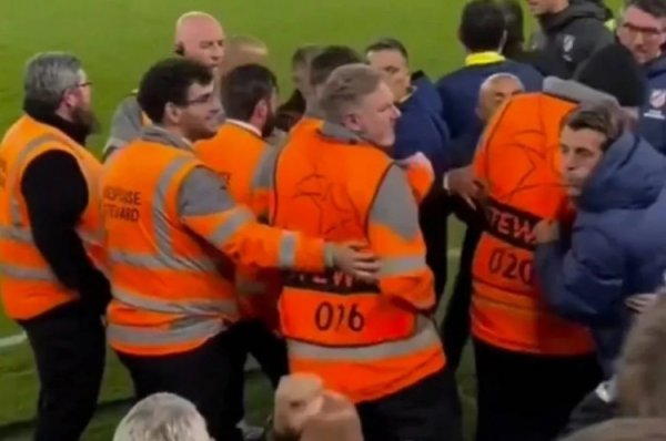 Người phát ngôn của UEFA: Nhân viên Atletico Madrid sẽ bị điều tra để nhổ nước bọt, Liverpool cần cu