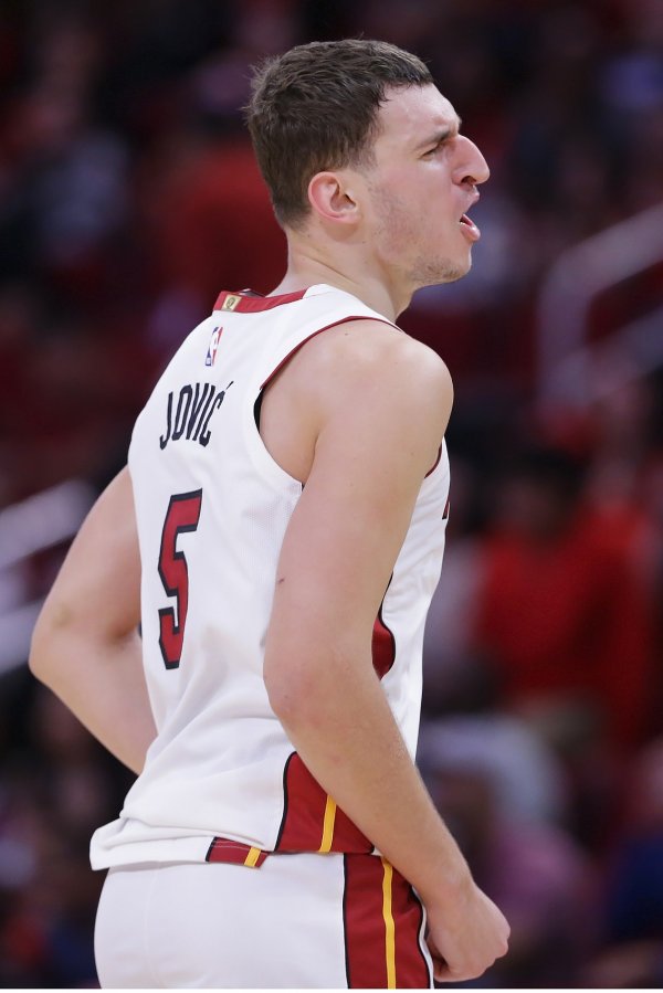 Ngày mai gặp Spurs trên sân khách! Nikola Jovic nghi ngờ vì vấn đề ở hông