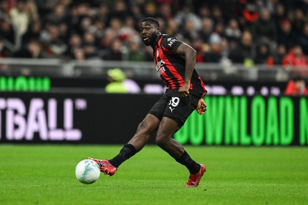 Quá nhiều để viết! Fofana bỏ lỡ 2 cơ hội tốt + hưởng quả đá phạt và điểm, đồng thời chỉ ghi được 5,8