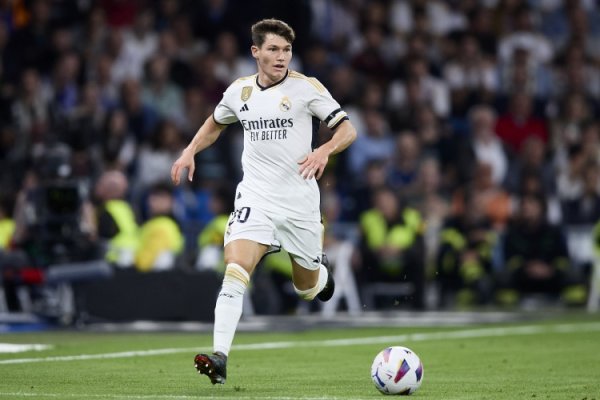 Marca: Alonso phụ thuộc nhiều vào phí A hơn dự kiến, còn Fran Garcia gần như bị lãng quên